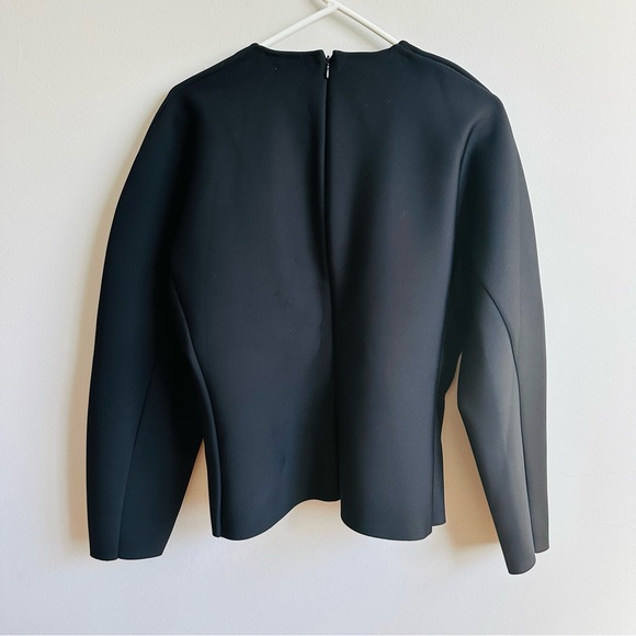 โ
COS Structured waisted Top - Black โ
- Picture 6 of 17